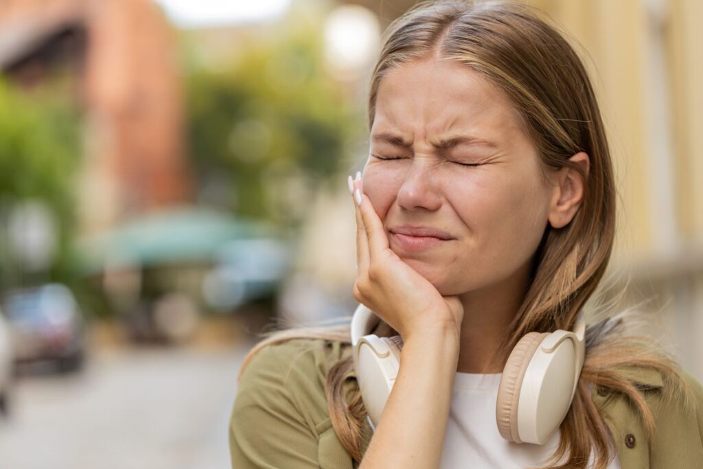 A woman with a toothache